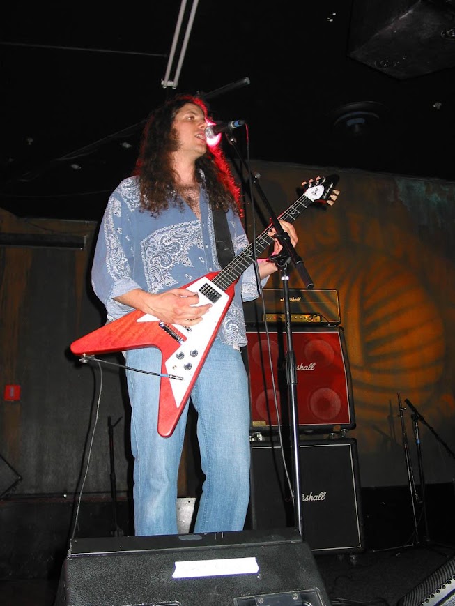 Guitarist Perry Grayson
